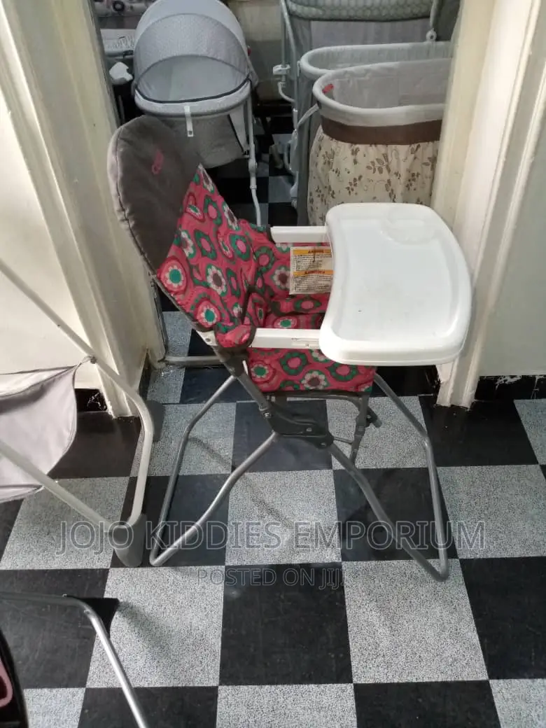 US Used Feeding High Chair in Great Condition