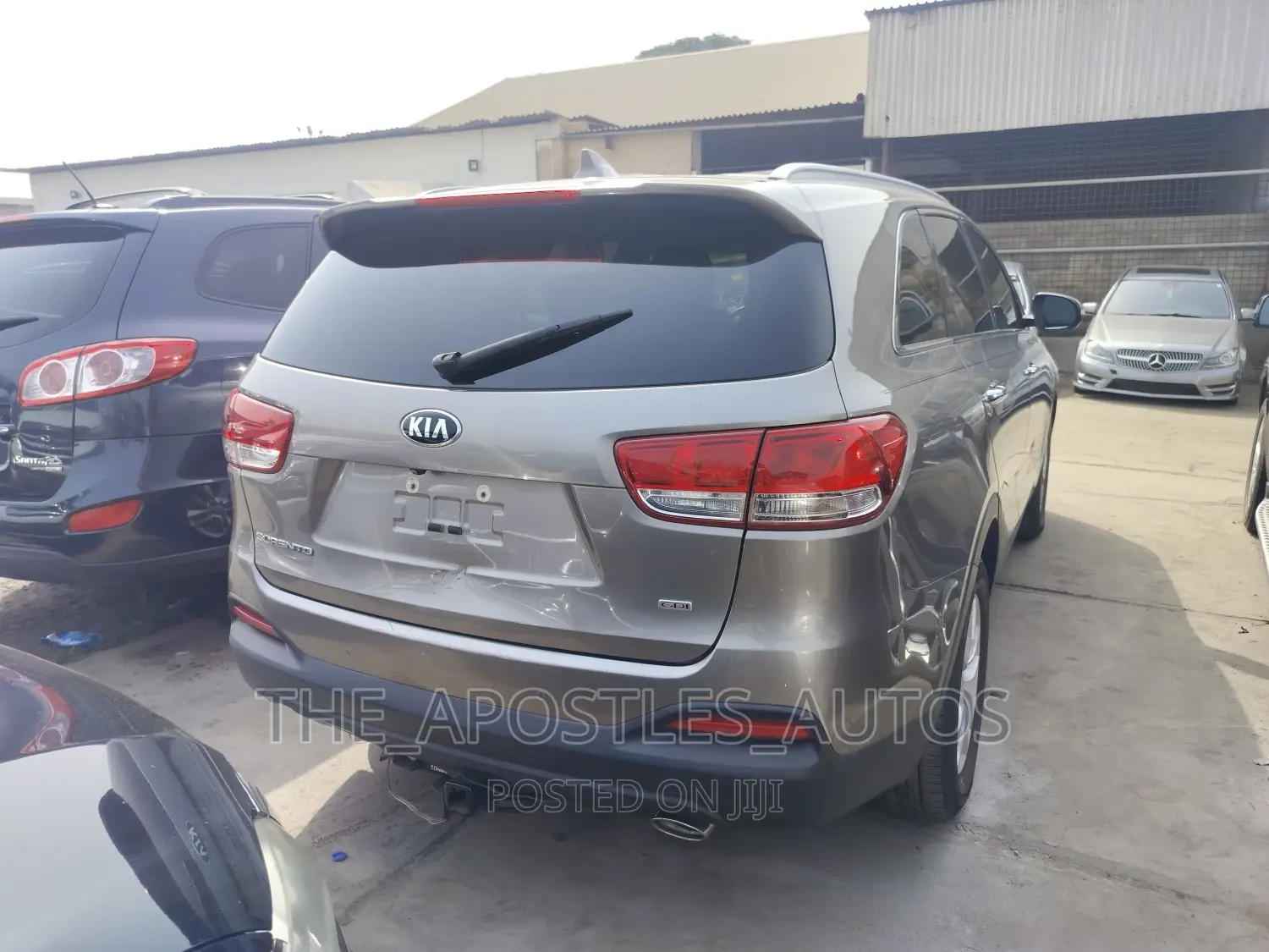 Kia Sorento 4dr SUV 2016 Gold