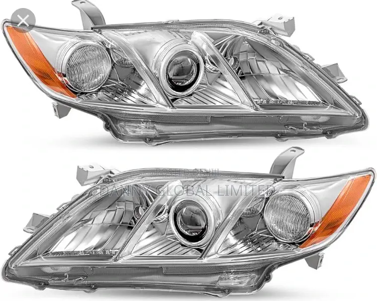 Toyota Camry 2007-09 Headlights