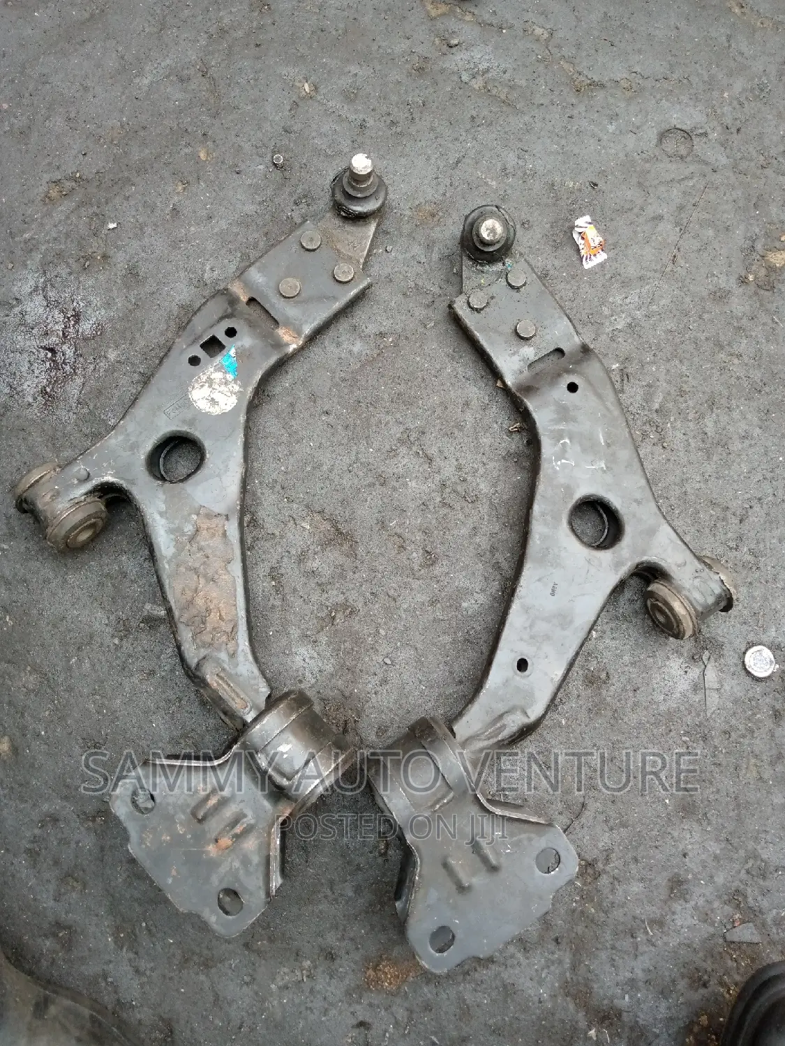 Complete Front Lower Arm Ford Escape 2011 2012 2013 2014