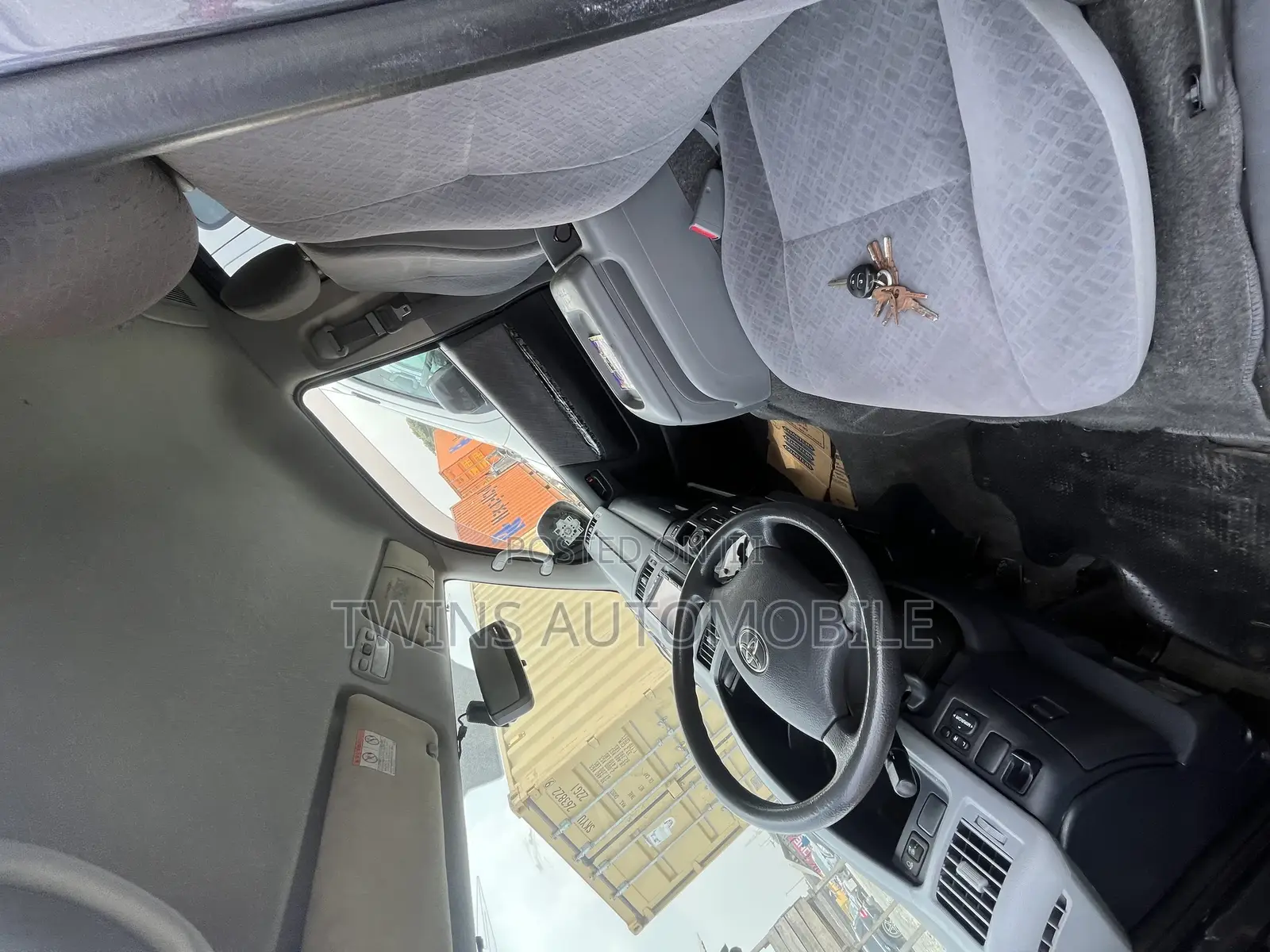 Toyota HiAce 2013 Grey
