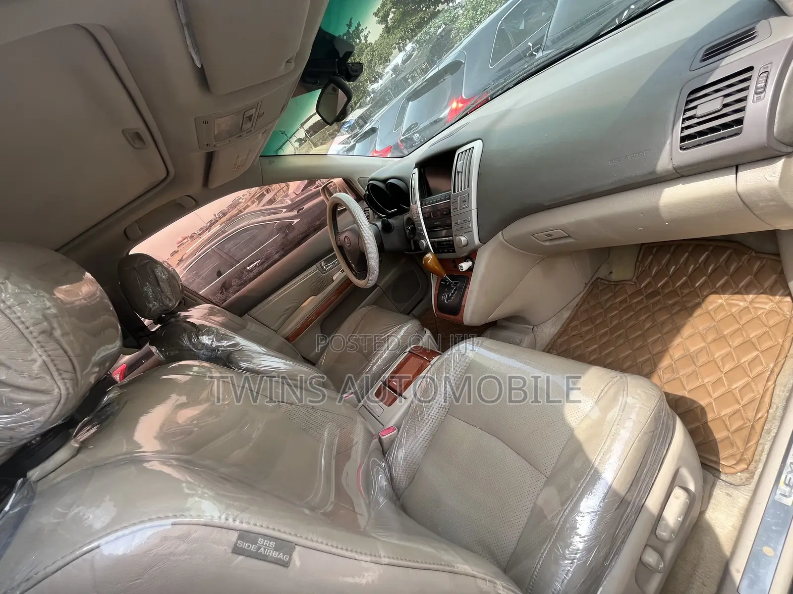 Lexus RX 330 2005 Gold