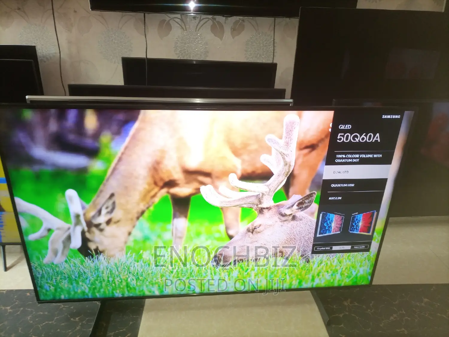 50 Inches Samsung Smart and Clean Pure Tv