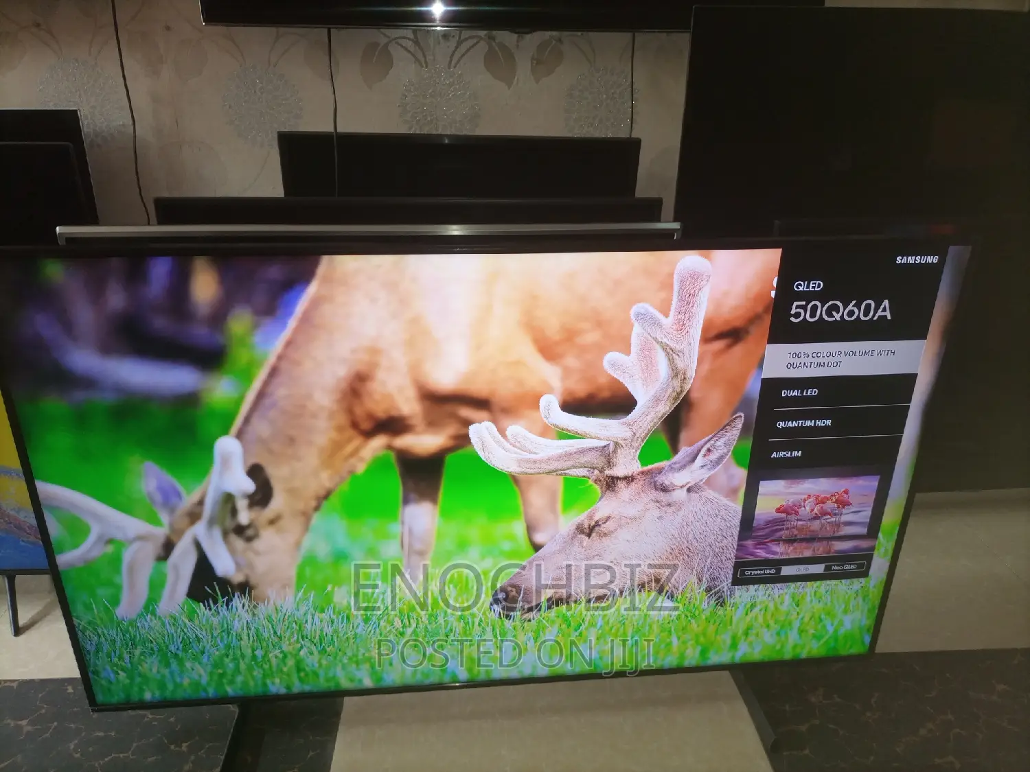 50 Inches Samsung Smart and Clean Pure Tv