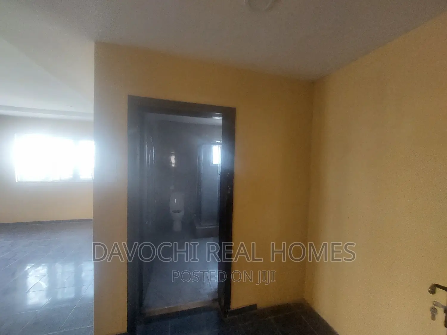 3bdrm Apartment in Ikota Villa Estate, Lekki for rent