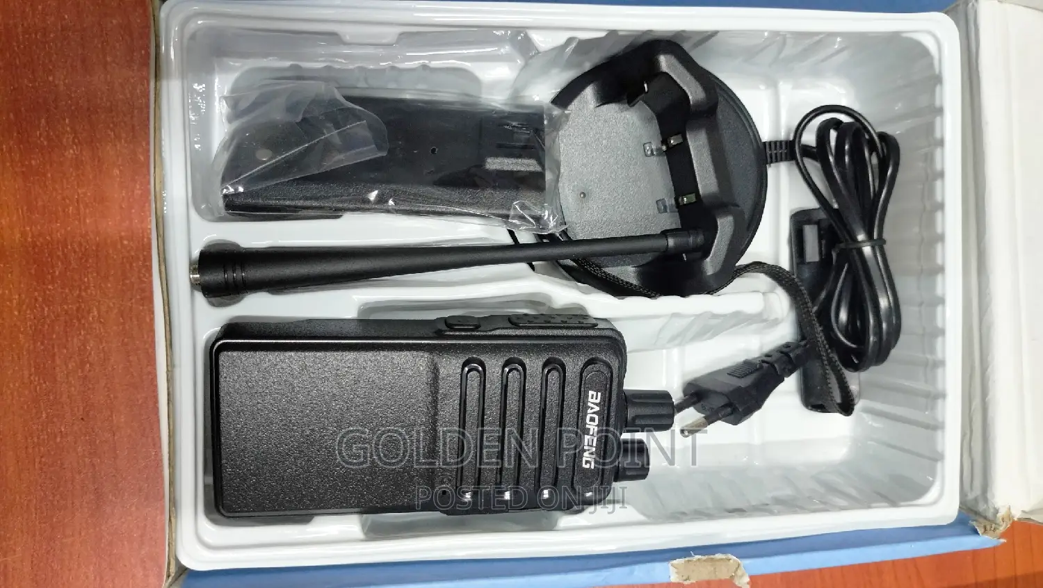 Motorola M9 - 2 Way Radio Walkie Talkie