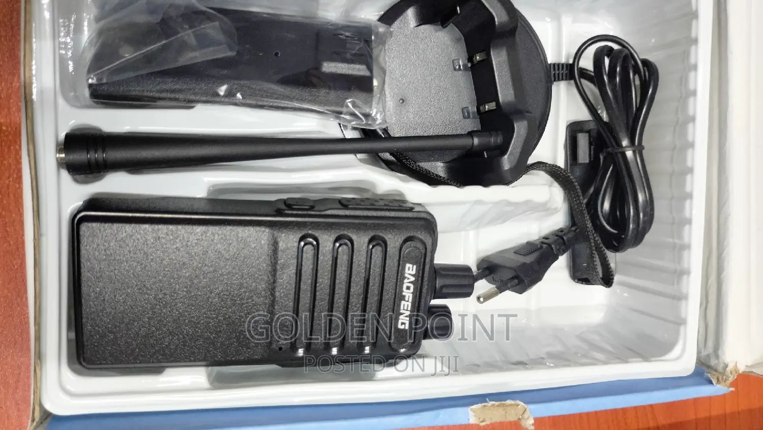 Motorola M9 - 2 Way Radio Walkie Talkie