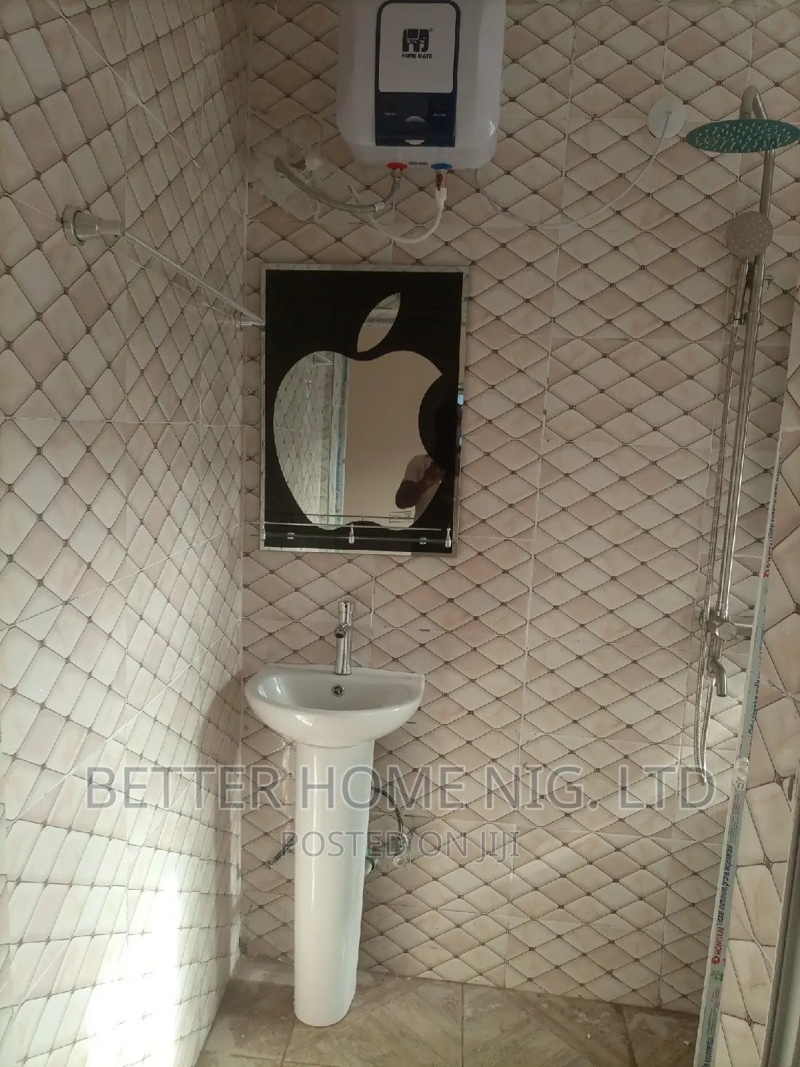 Furnished 3bdrm Bungalow in Oluyole for rent