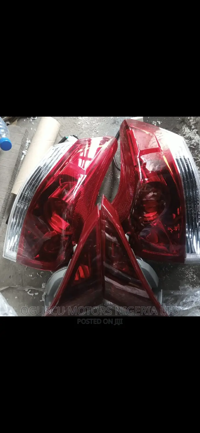 Complete Back Light Venza 2018 Model