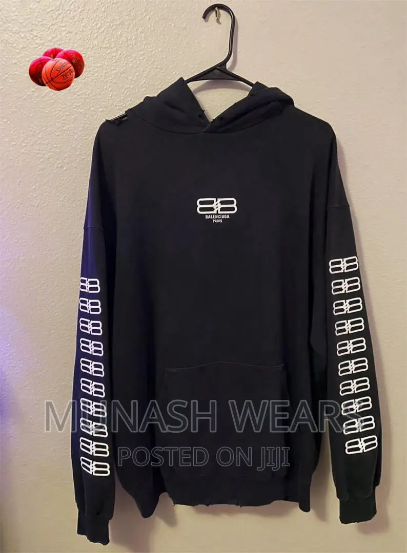 Luxury BALENCIAGA Swirstshirt