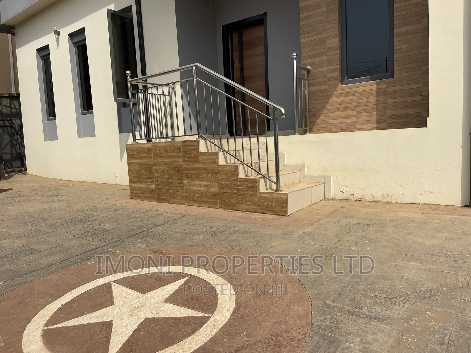 2bdrm Block of Flats in Sagwari, Dutse-Alhaji for rent