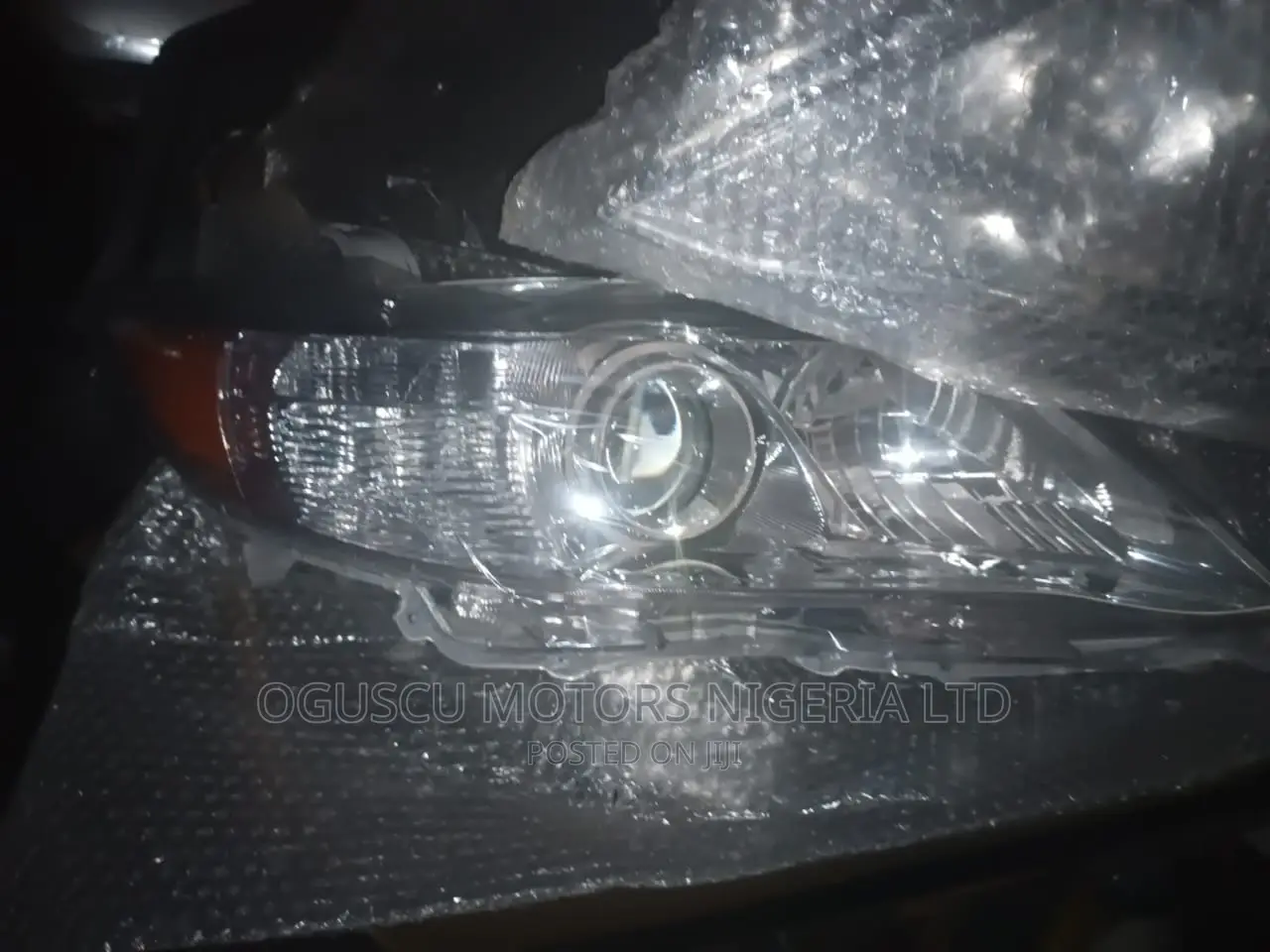 Headlamp Camry 2010 Model