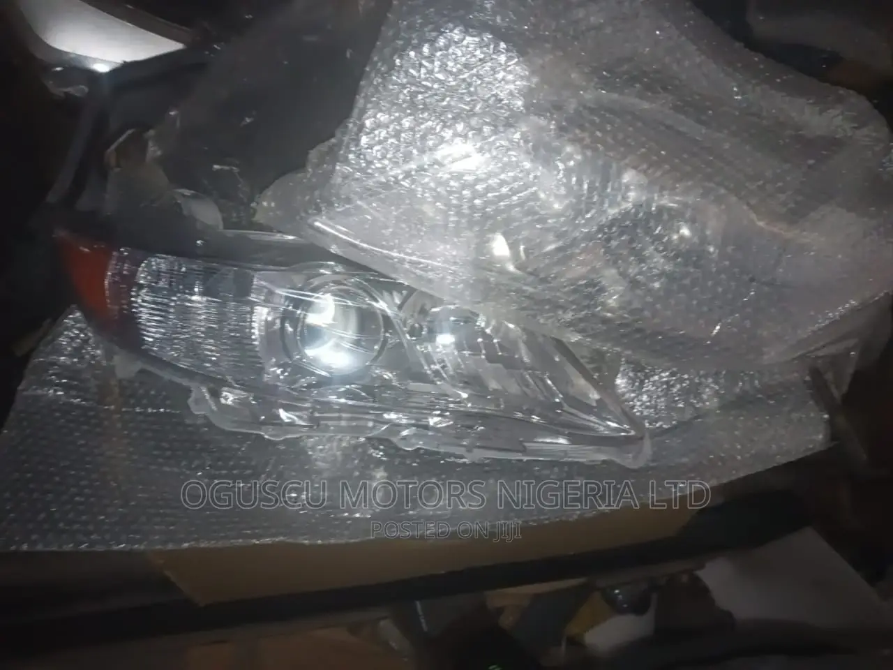 Headlamp Camry 2010 Model