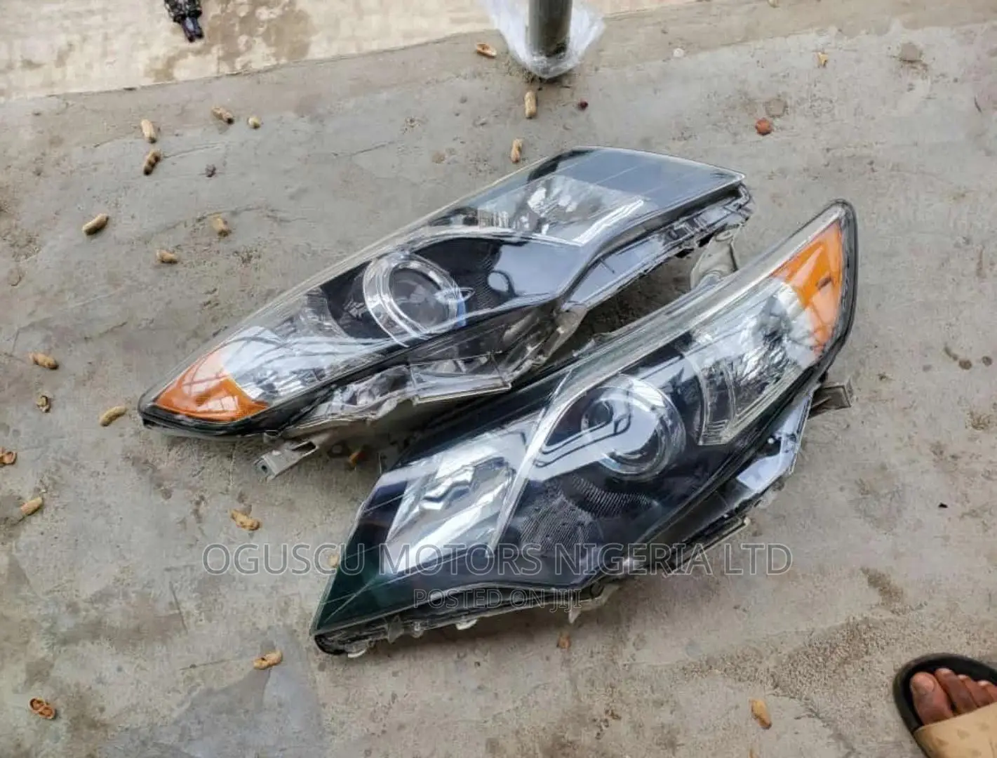 Headlamp Camry 2012 Model Dark One