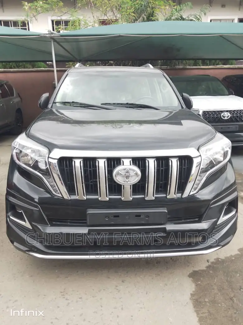 Toyota Land Cruiser Prado SV Premium 2016 Black
