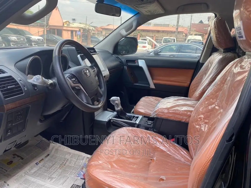 Toyota Land Cruiser Prado SV Premium 2015 Black
