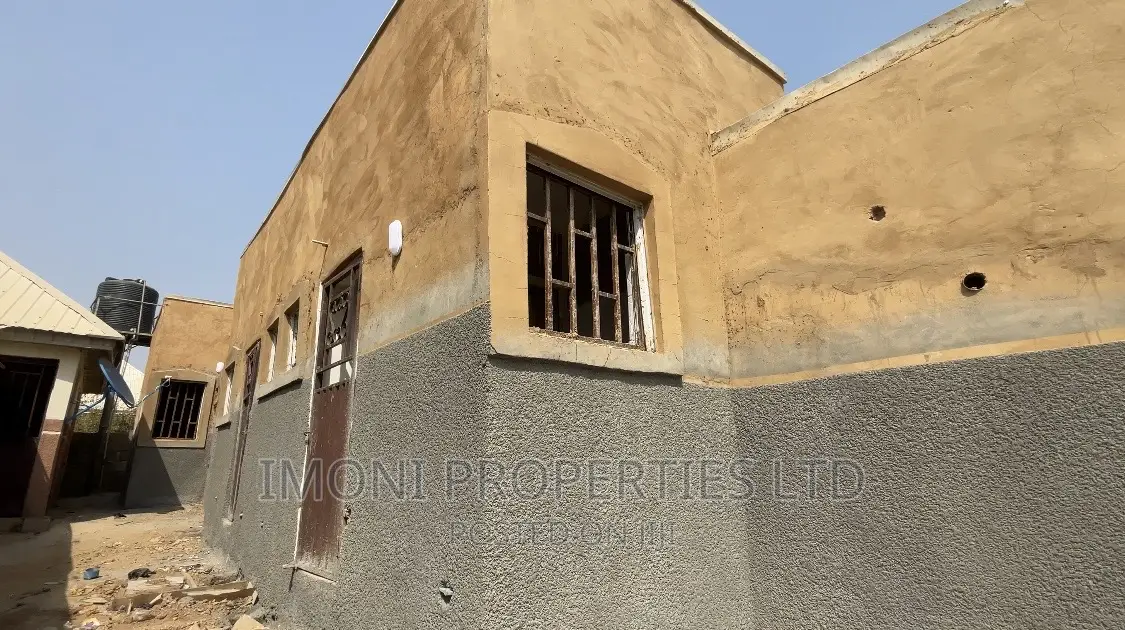 1bdrm Room & Parlour in Freedom Avenue, Dutse-Alhaji for rent