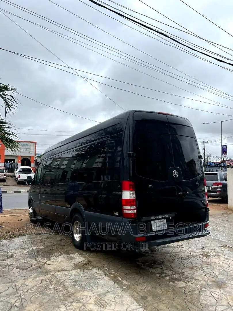 Mercedes Benz Splinter Bus Long Frame for Hire