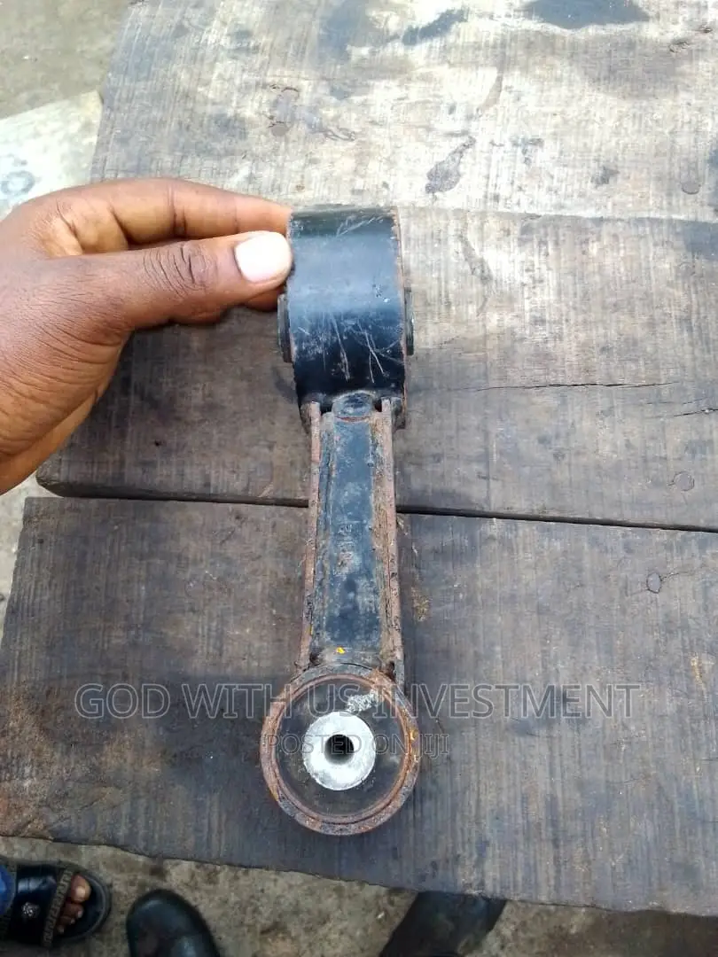 Engine Mounting for 2.7 Camry