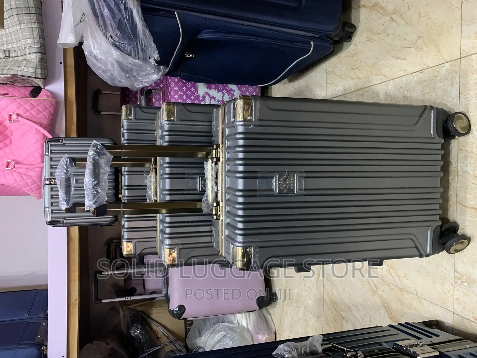 Aluminum Luggage Box