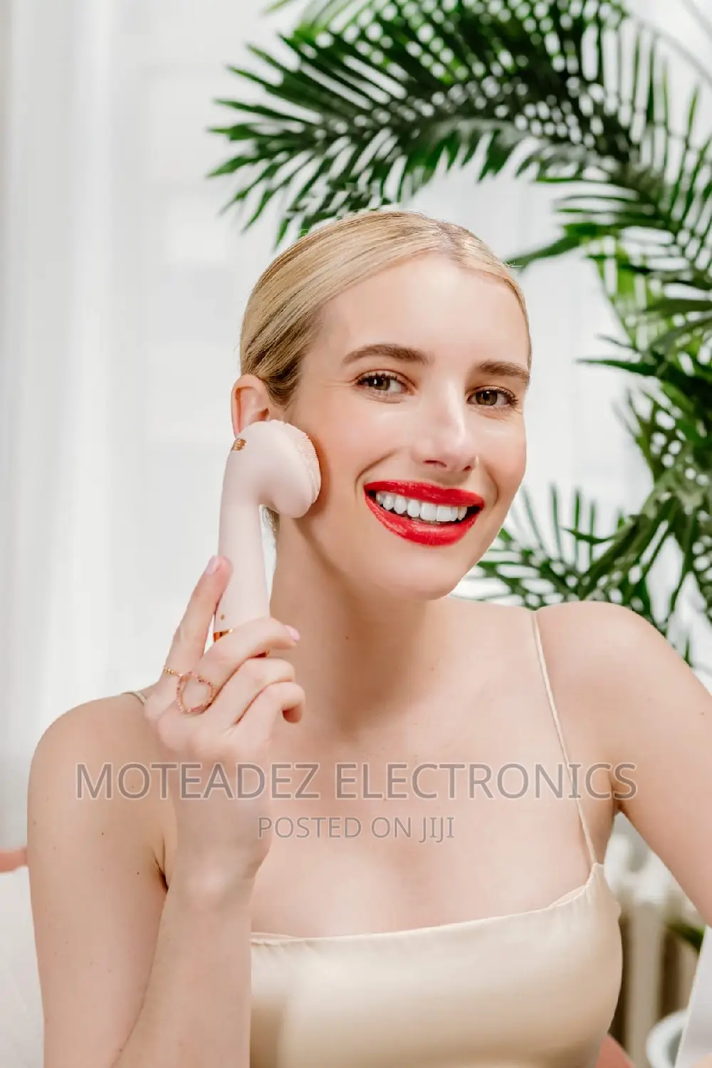 Ultra Hygienic Facial Cleanser and Massager
