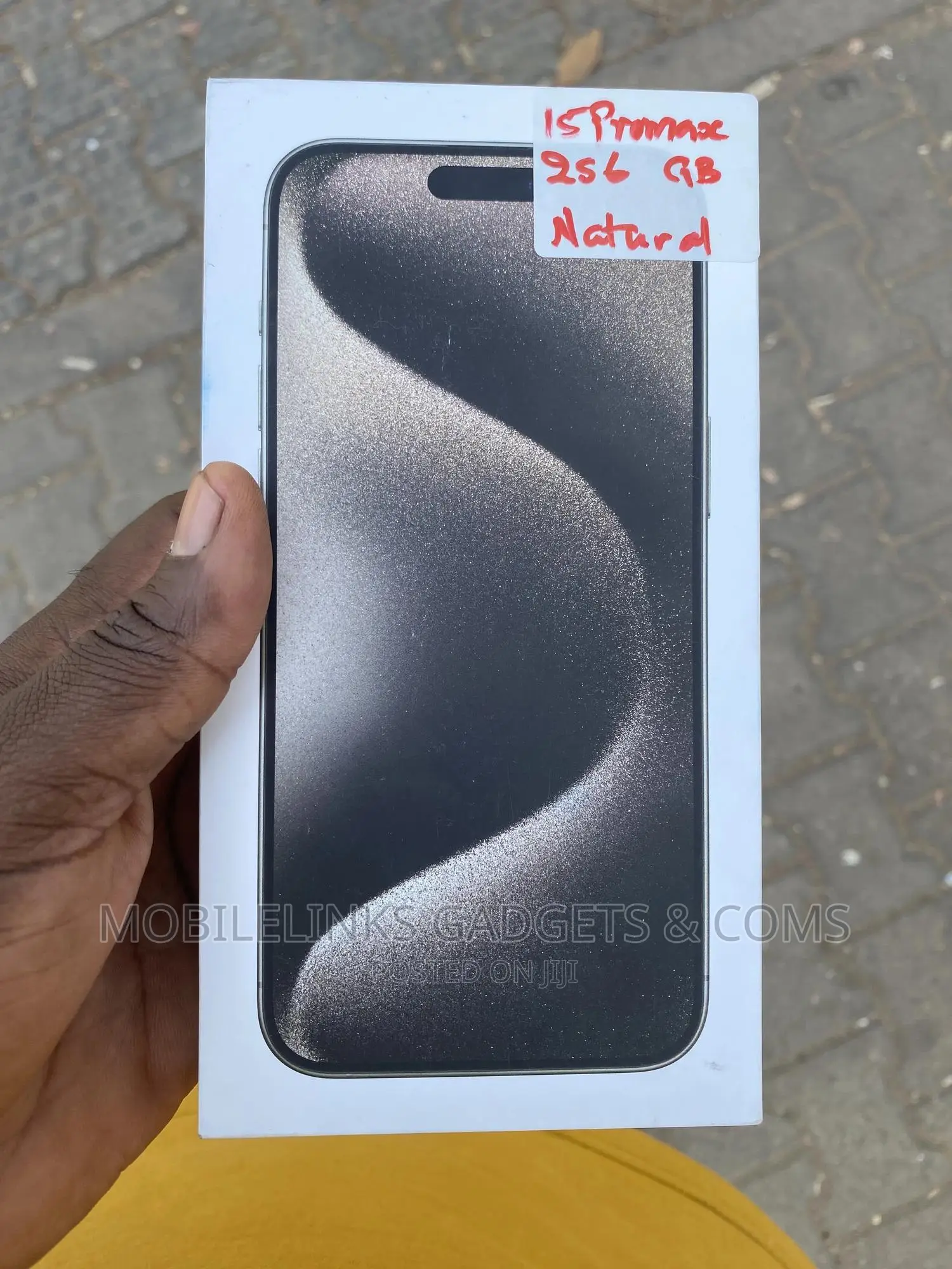 New Apple iPhone 15 Pro Max 256 GB