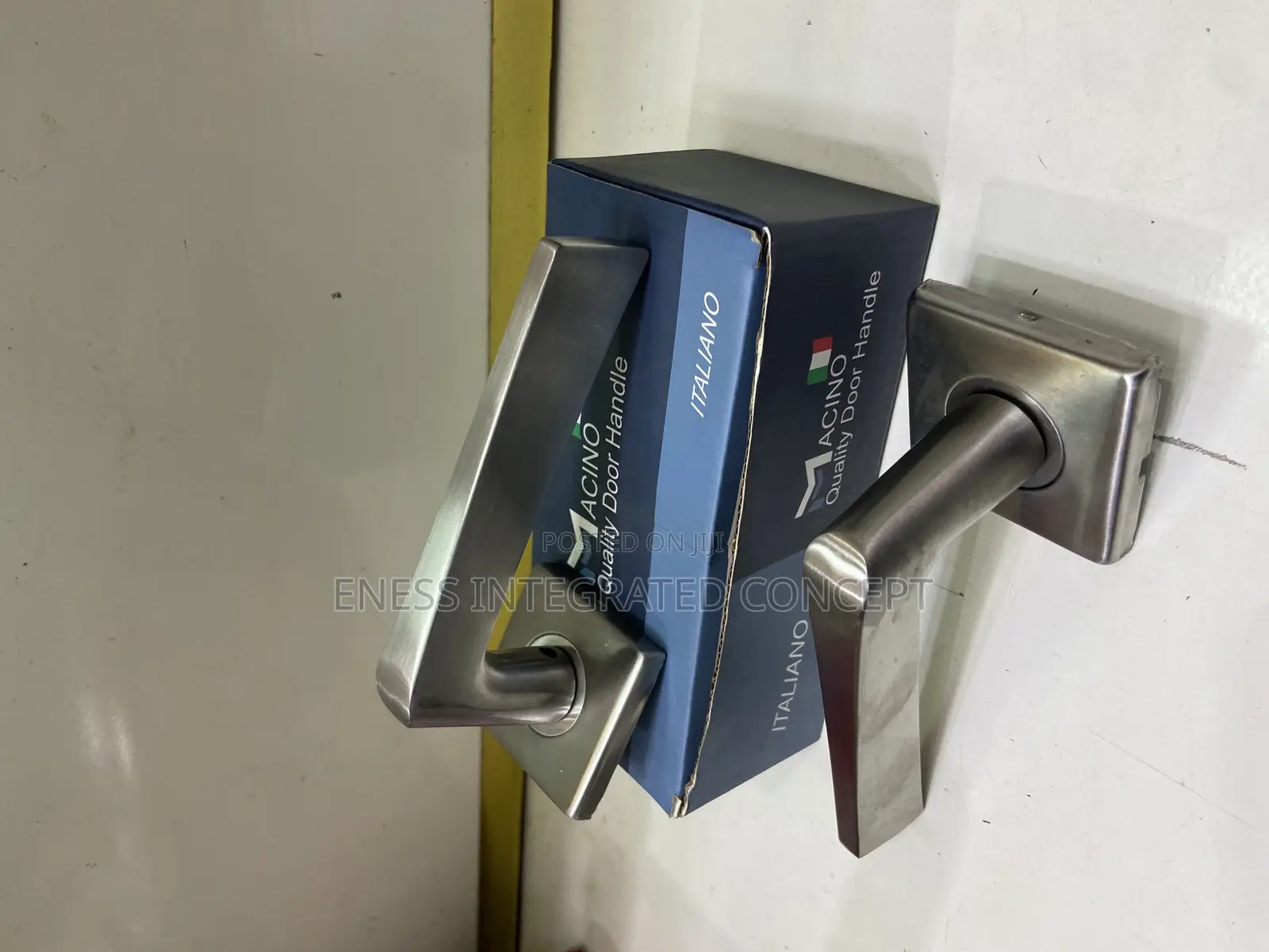 Curve Styled Macino Antirust Lock Series - MSQ7000