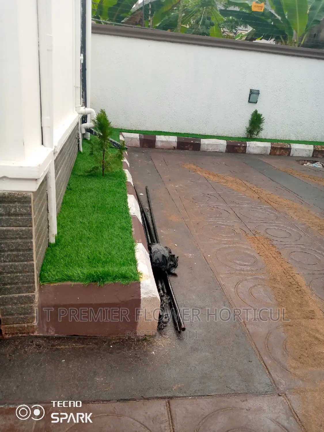 Artificial Grass, Synthetic Grass, Flower Garden