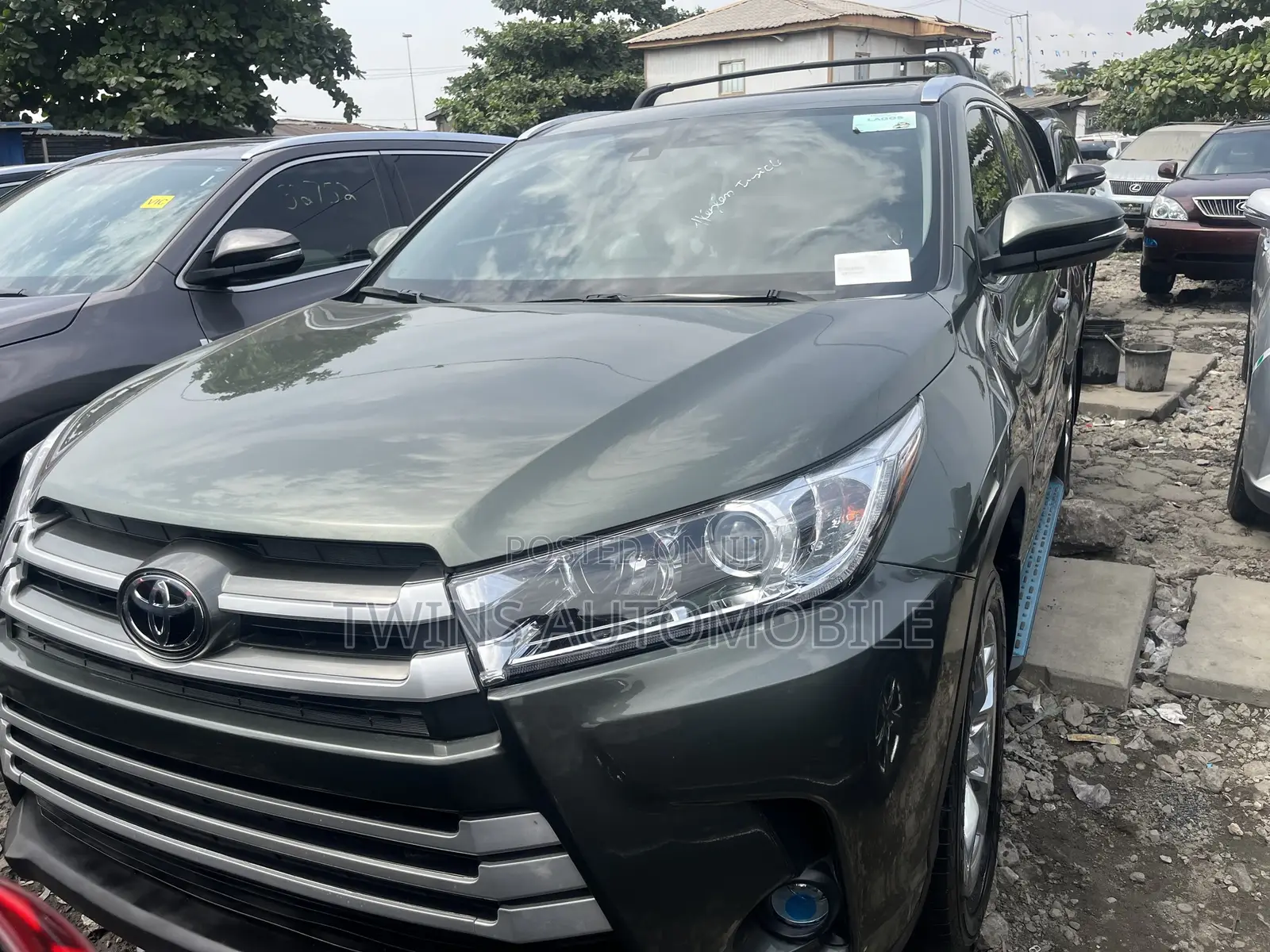 Toyota Highlander Limited V6 4x4 (3.5L 6cyl 6A) 2016 Green