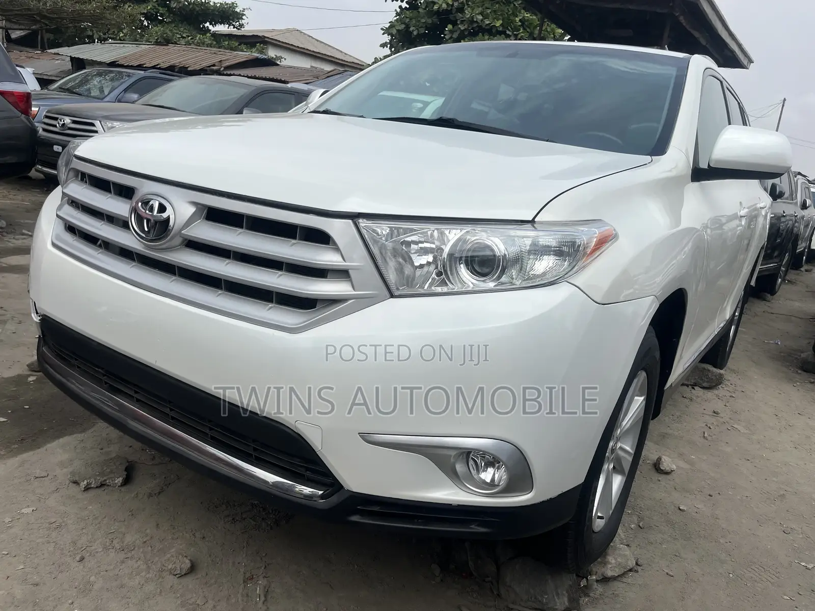 Toyota Highlander Limited 2012 White