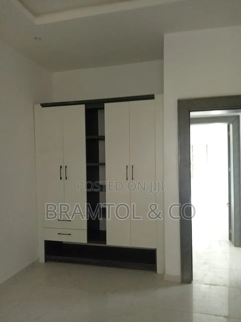 2bdrm Block of Flats in Guzape District for rent
