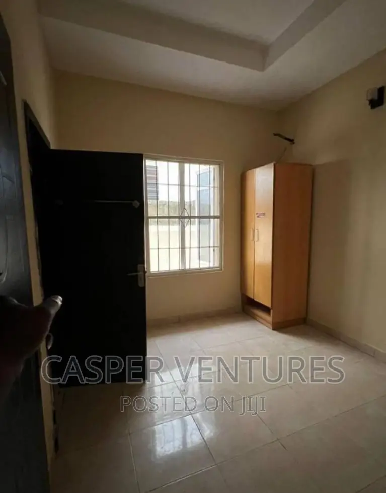 1bdrm Shared Apartment in Bera Estate, Chevron for rent