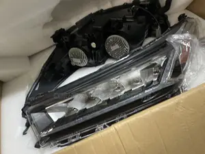 Head Lamp Highlander 2022