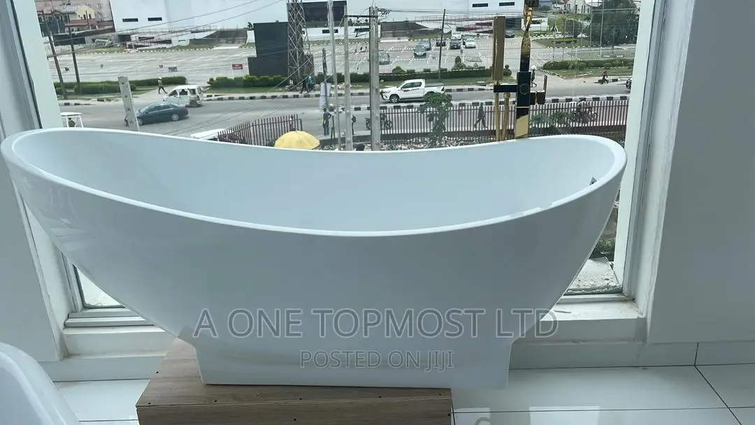Bathtub (White)