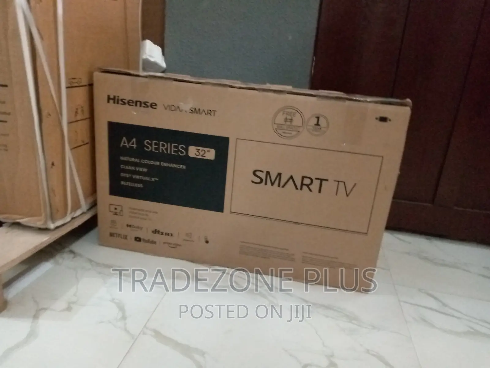 Original Hisense 32'' Smart TV With Youtub+Netflix