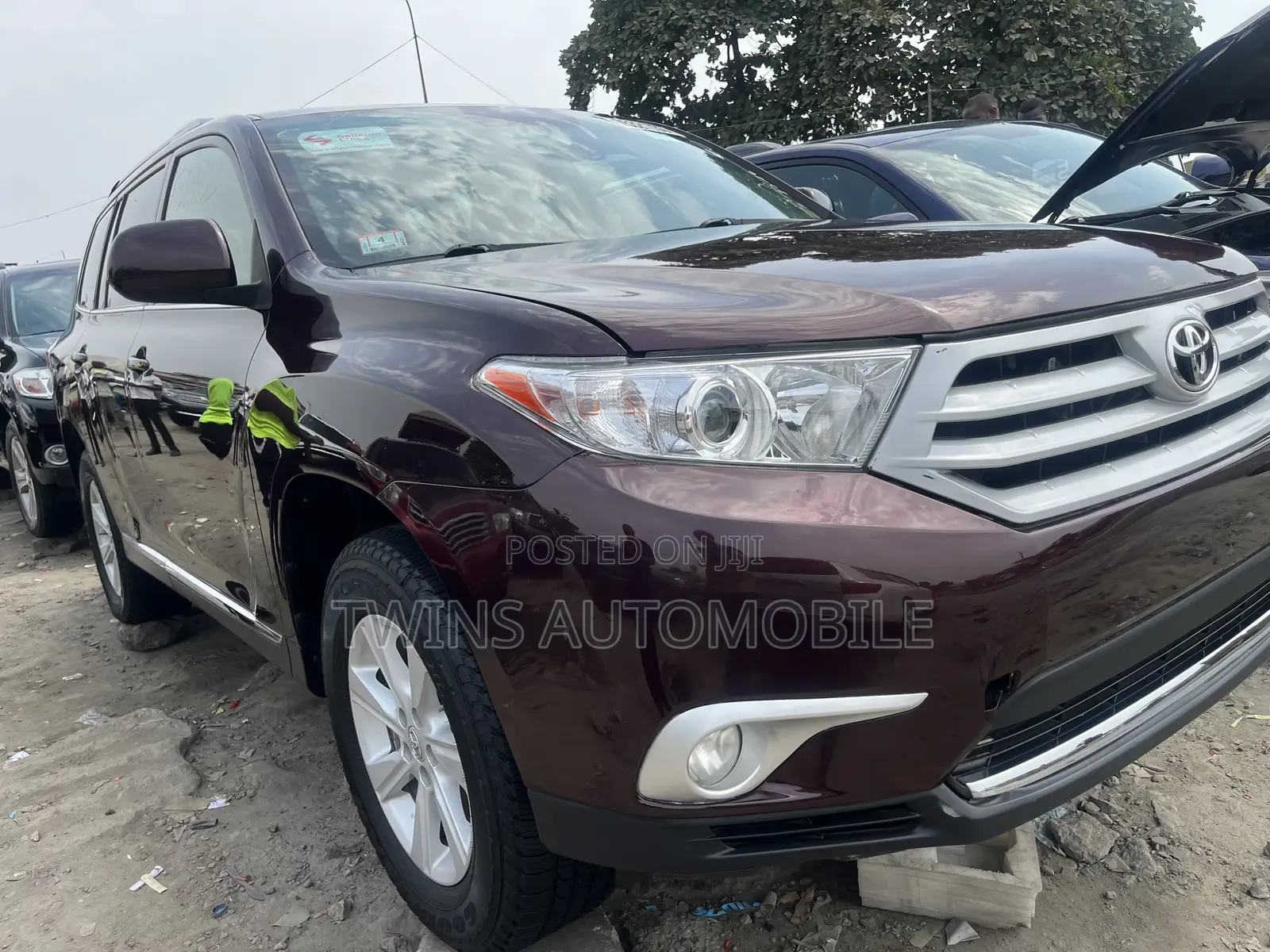 Toyota Highlander Limited 2012 Burgundy