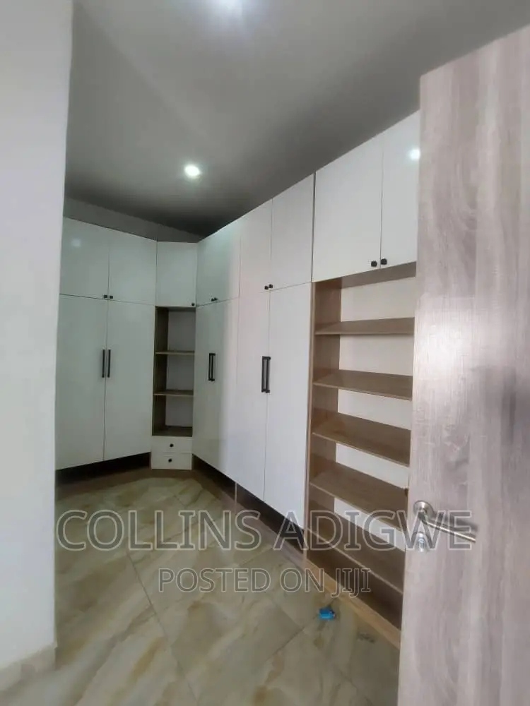 3bdrm Townhouse/Terrace in Amazing Grace Court, Ojodu for sale