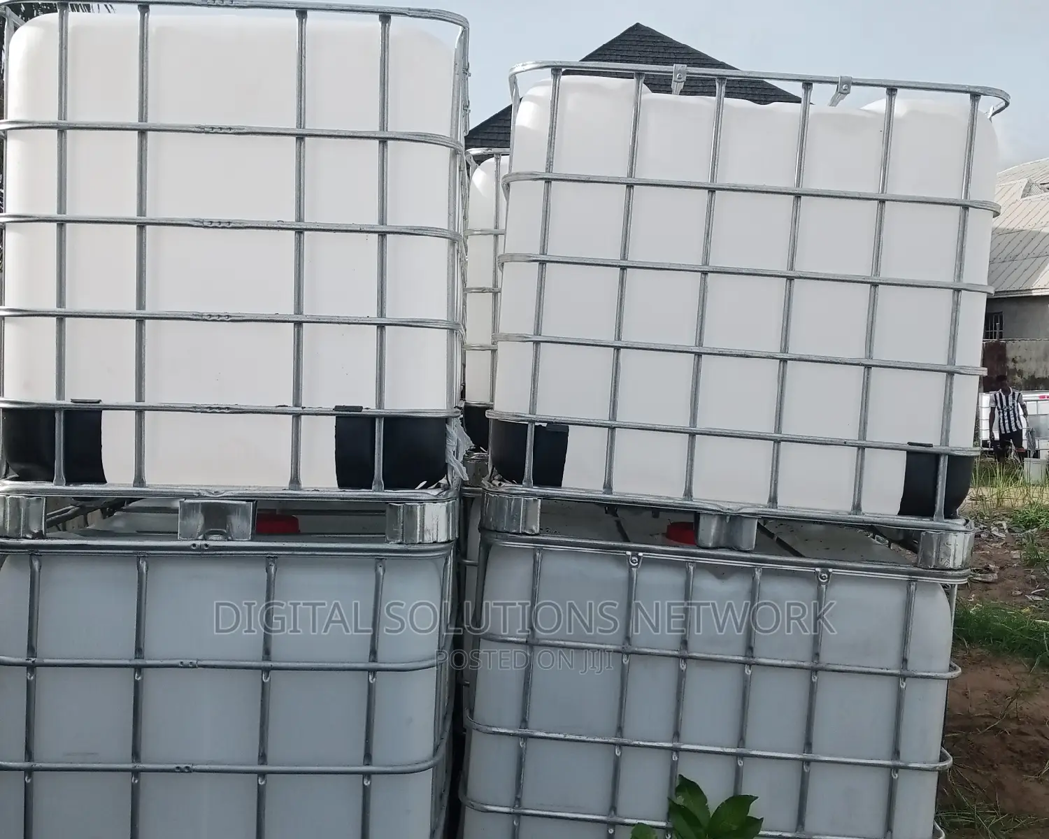 Diesel White Tank