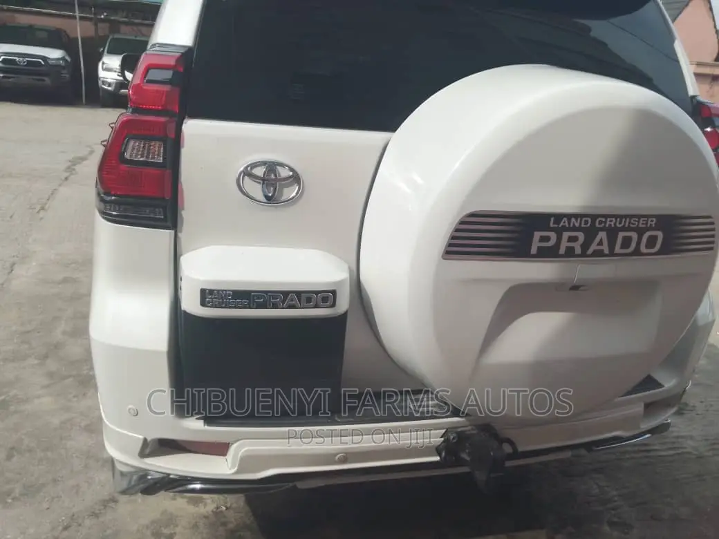 Toyota Land Cruiser Prado SV Premium 2015 White