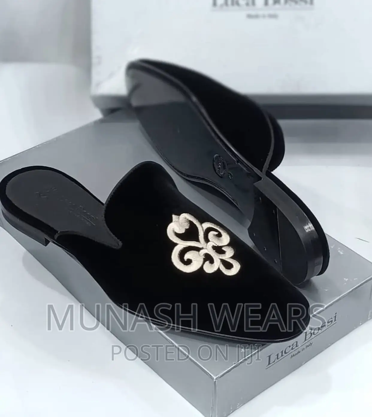 Luxury Italian Velvet Luca Bossi Half Shoe