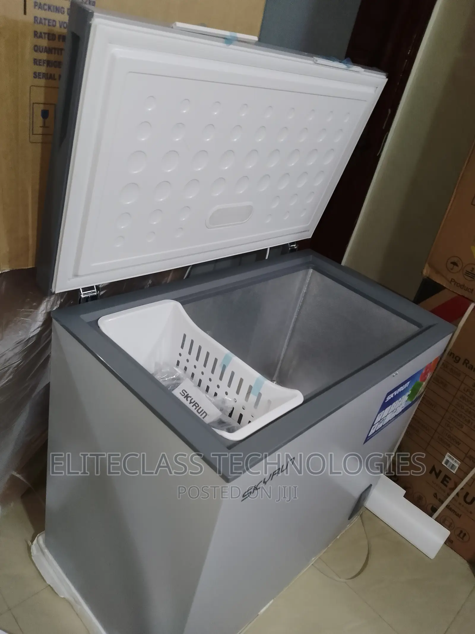 Skyrun 200 Litres Chest Freezer Cooling Fresh (BD-200A)