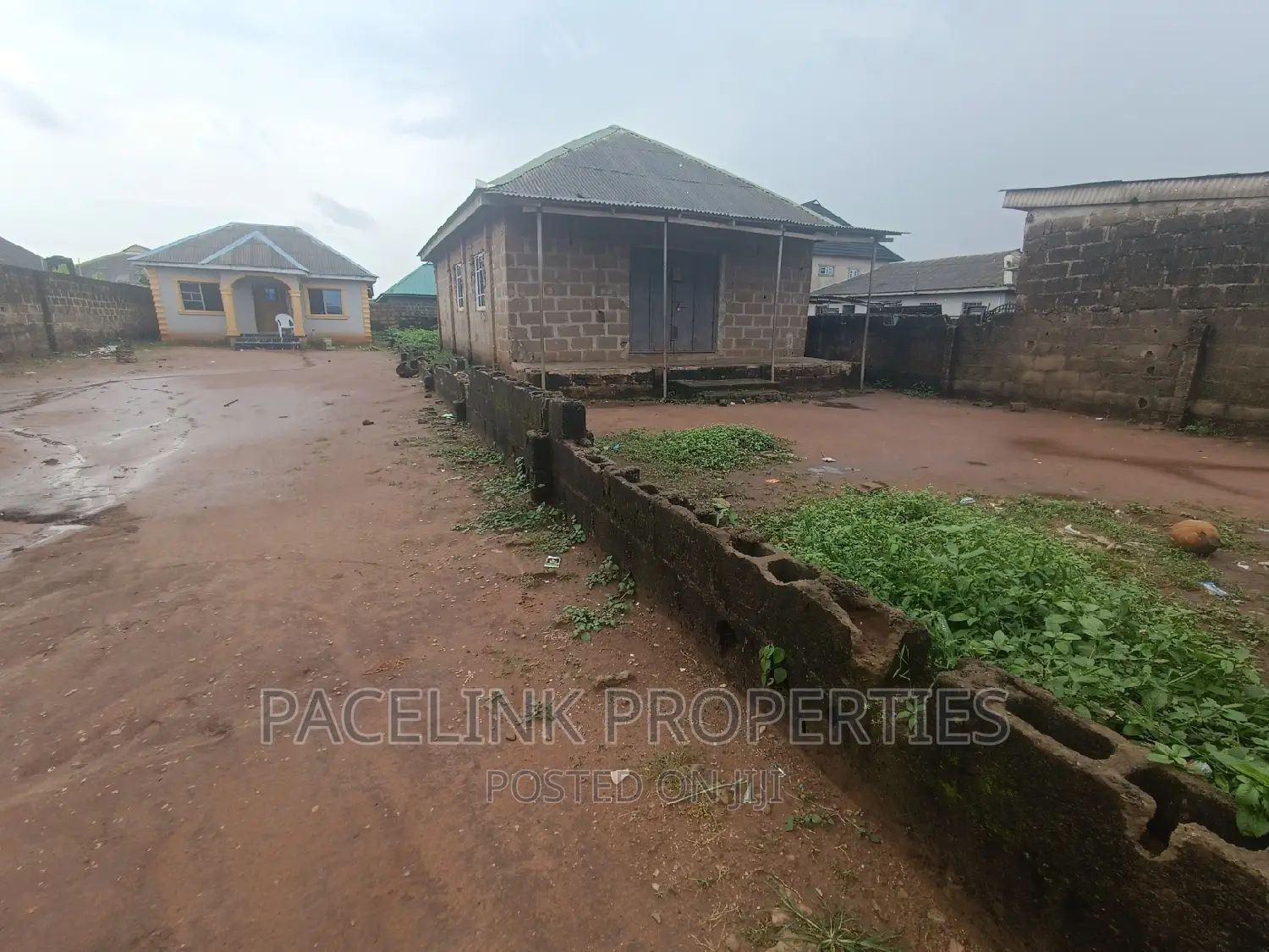 Half Plot of Land Good for Commercial and Residential