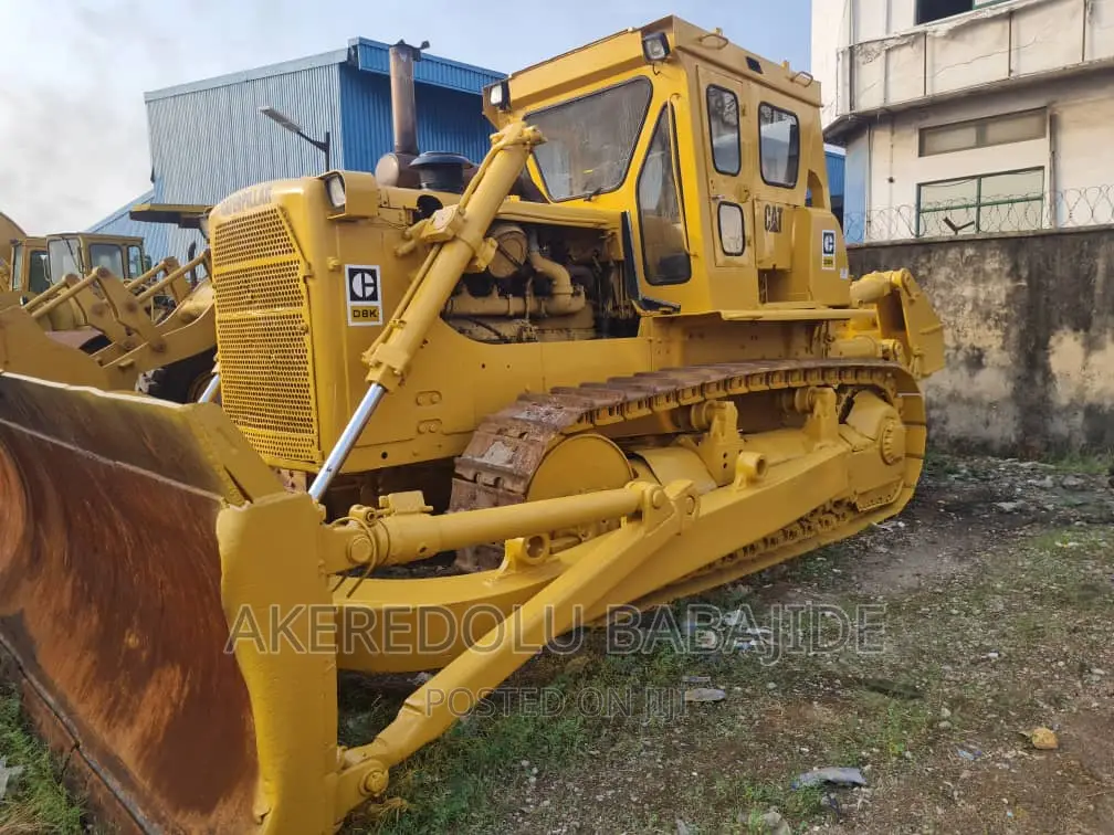 Bulldozer D8k Tokunbo