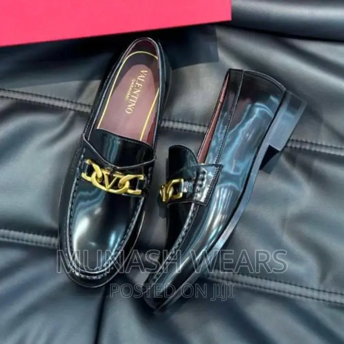 Valentino Luxury Shoe