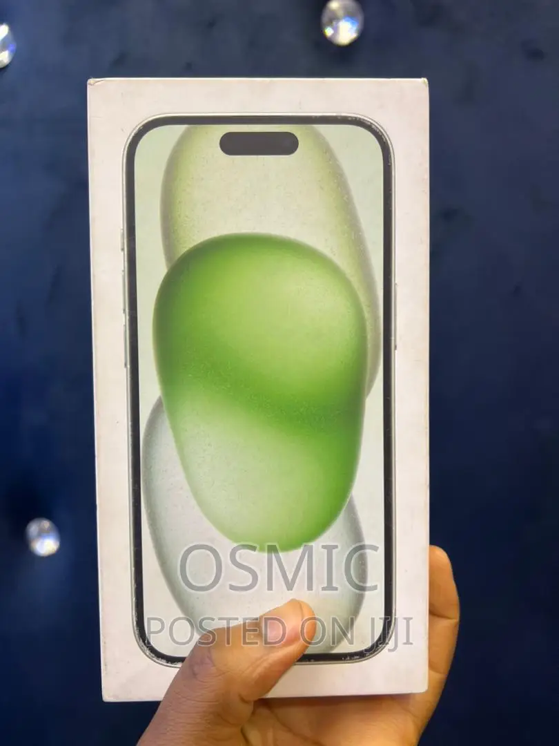 New Apple iPhone 15 128 GB Green