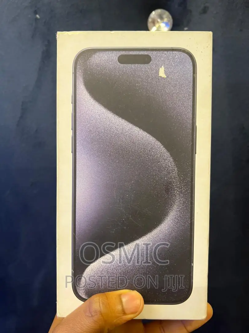 New Apple iPhone 15 Pro Max 1 TB Black