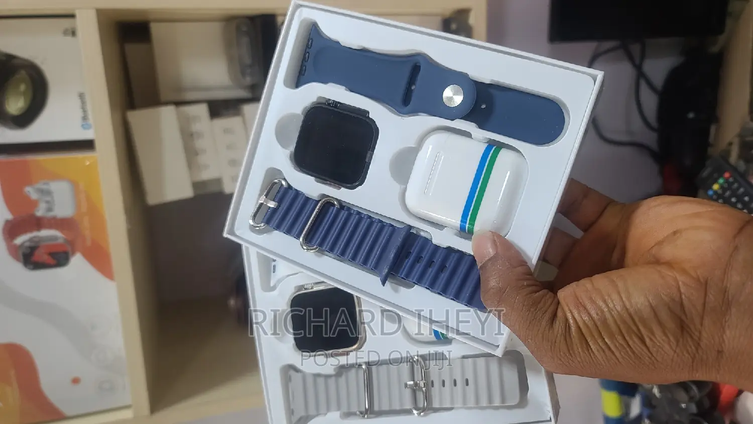 Ultra 8 Smart Watch With Airpod