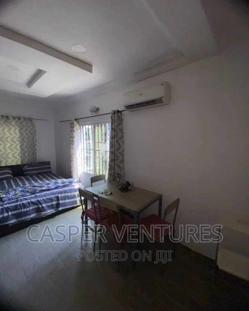 Furnished Studio Apartment in Paradise 1, Chevron for rent