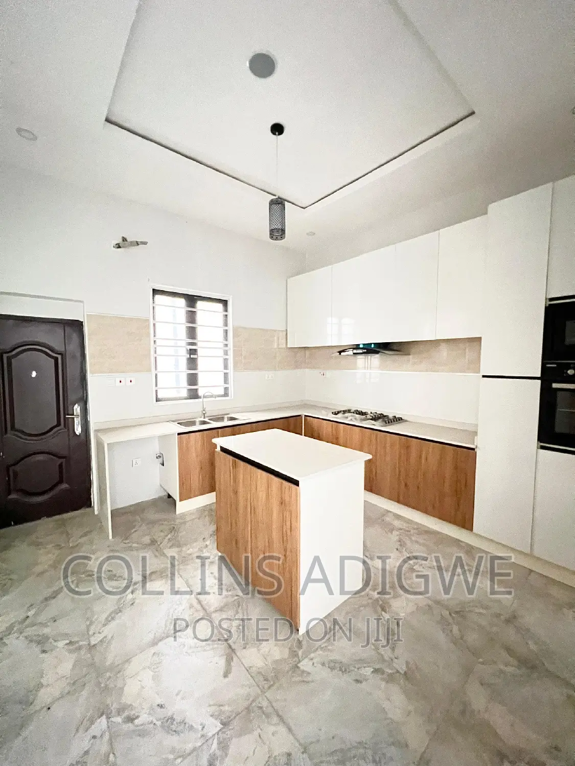 4bdrm Duplex in Vgc for sale