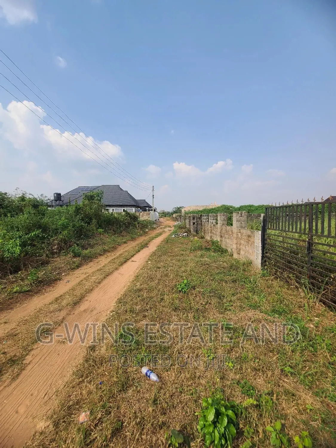 100x100ft for Sale at Amagba